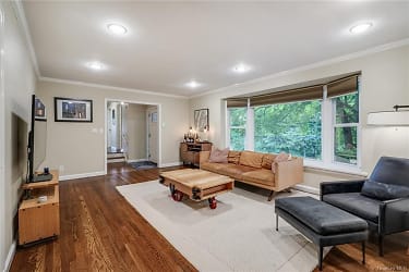 3 Crossway Apartments - Scarsdale, NY