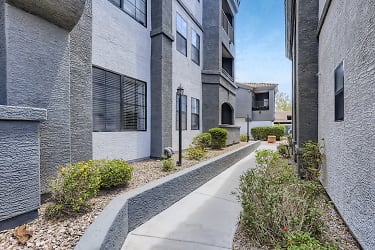 Mandarina Luxury Apartment Homes - Phoenix, AZ