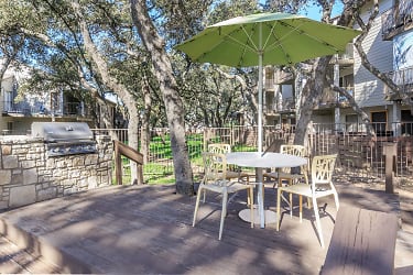 Canopy Apartments - San Antonio, TX
