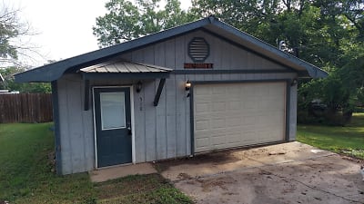 510 W 13th St unit 1 - Russellville, AR
