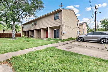 206 Lincoln Ave - College Station, TX