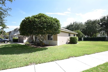 2841 Poinciana Cir #2841 - undefined, undefined
