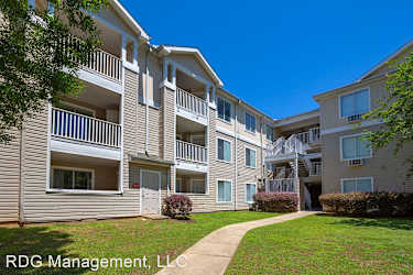 Terra Lake Heights Apartments - Tallahassee, FL