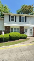 762 Mentor Ave #2 - Painesville, OH