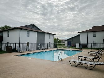 Parker II Apartments - Stephenville, TX