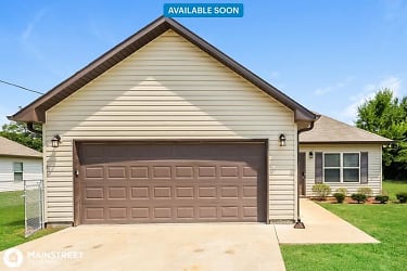 50 Carriage House Rd SW - Bessemer, AL