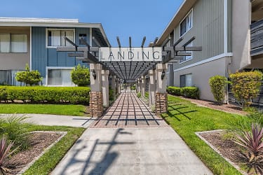 The Landing At Arrowhead Springs Apartments - San Bernardino, CA