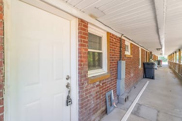 2717 Woodrow Dr unit 1 - Knoxville, TN