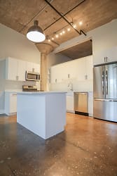 4046 N Hermitage Ave unit 203 - Chicago, IL