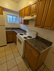 37 E Baltimore St unit B - Hagerstown, MD