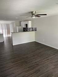 2307 Avenue E - Wilson, KS