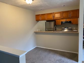106 Gluck St unit A - Youngstown, OH