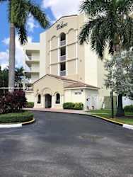 10710 NW 66th St #210 - Doral, FL