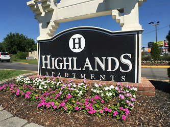 The Highlands Apartments - Nashville, TN