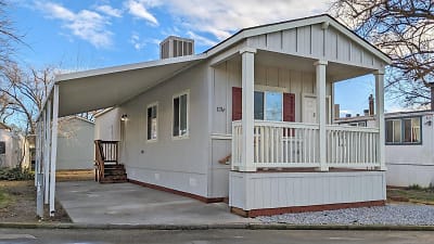 4588 Pacific Heights Rd #13A - Oroville, CA