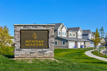 Michigan Meadows Townhomes Apartments - Grand Rapids, MI