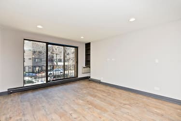 512 W Wrightwood Ave - Chicago, IL