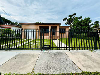 1309 NW 55th Terrace #MAIN - Miami, FL