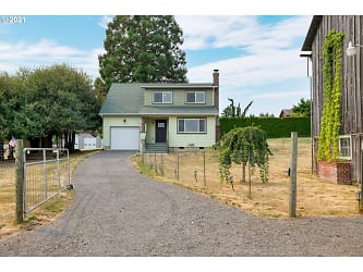 10281 SE 222nd Dr - Damascus, OR