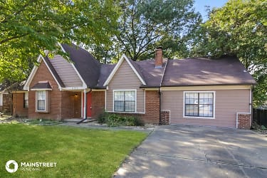 6155 Cherokee Drive - Olive Branch, MS