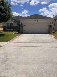 435 Hammerstone Ave - Haines City, FL