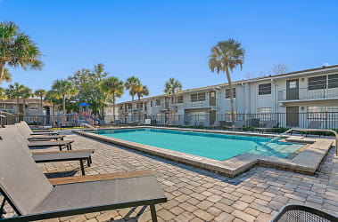 Kara West Apartments - Orlando, FL