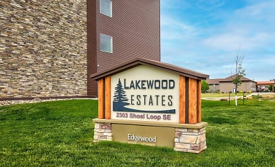 Lakewood Estates Apartments - Mandan, ND