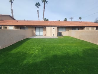 34520 Marcia Rd unit B - Cathedral City, CA