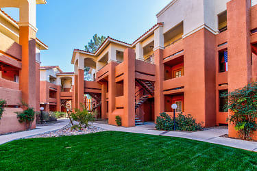 Sandstone Apartments - Tucson, AZ