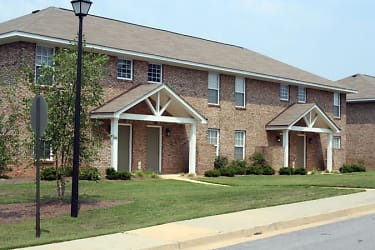 RP6 Apartments - Auburn, AL