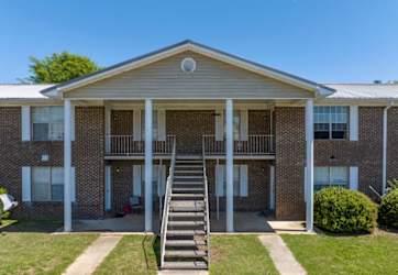 Town Creek Apartments - Columbiana, AL