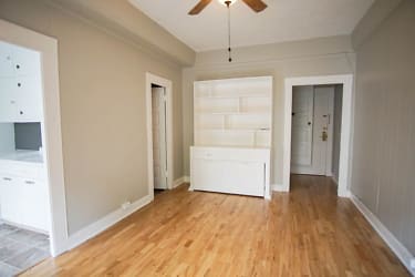715 SW King Ave unit 47 - Portland, OR