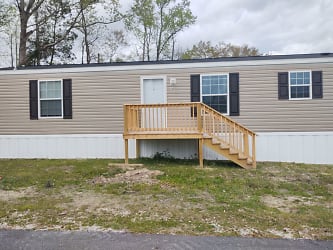 Onslow Estates Manufactured Home Community Apartments - undefined, undefined