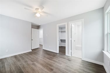 8215 Crestview Dr unit A - undefined, undefined