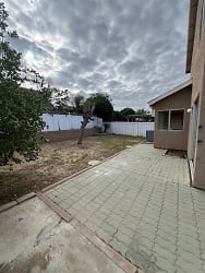 13060 Mohican Dr - Moreno Valley, CA