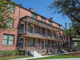 Bienville Basin I Apartments - New Orleans, LA