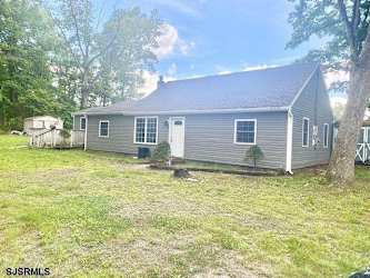 201 7th St - Hammonton, NJ