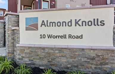 Almond Knolls Apartments - Antioch, CA