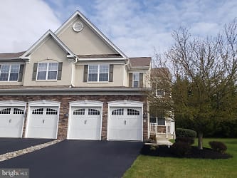 2417 Copper Creek Rd - Chester Springs, PA