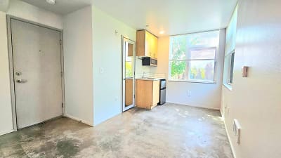 8727 Phinney Ave N unit 31-F102 - Seattle, WA
