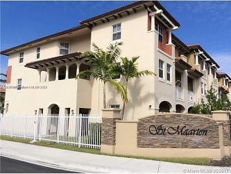 8960 NW 97th Ave #221 - Doral, FL