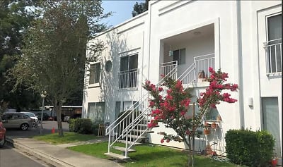 Napa Creek Apartments - Napa, CA