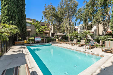 Casa Lane Townhomes Apartments - Lemon Grove, CA