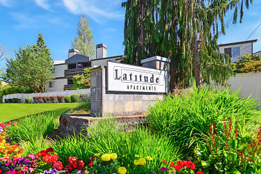 Latitude Apartments - Everett, WA