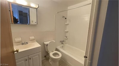 405 Colonial Dr #25 - Steubenville, OH
