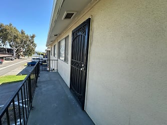 154 Sinclair Ave unit 4 - Upland, CA