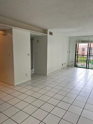 9150 NW 38th Dr #112 - Coral Springs, FL