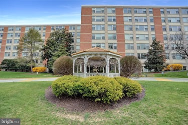 4401 Roland Ave #304 - Baltimore, MD