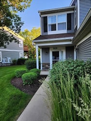 929 Genesee Dr #0 - Naperville, IL