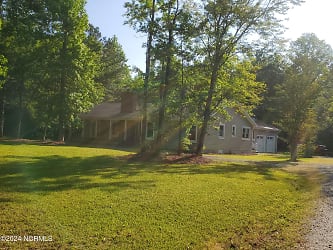 230 Wo Johnston Ave - Rocky Point, NC